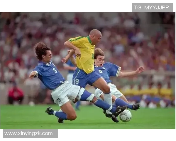 从贫困中崛起的足球巨星 十大最励志的穷人球员成长故事